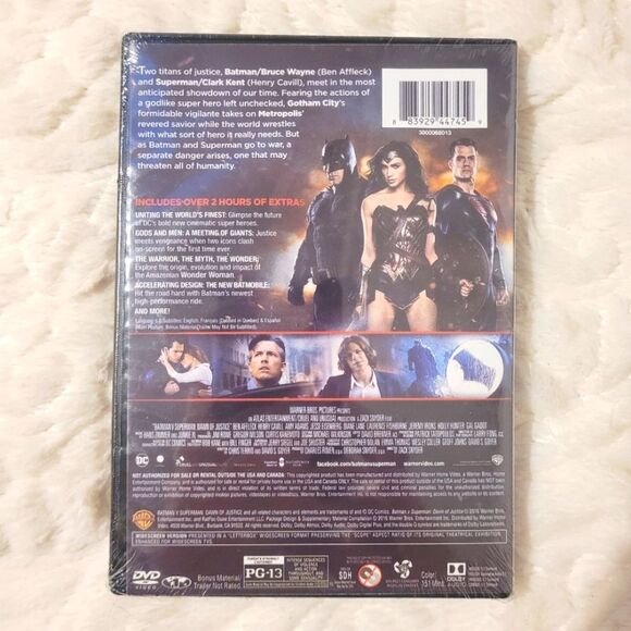 Batman vs Superman Dawn of Justice DVD Henry Cavill Ben Affleck New Sealed - Picture 2 of 7
